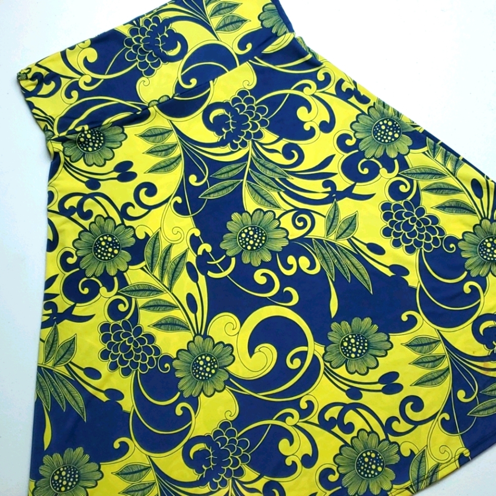 EUC Lularoe Azure